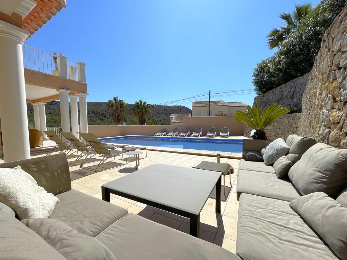 Villa 5 Bedrooms for sale in Moraira